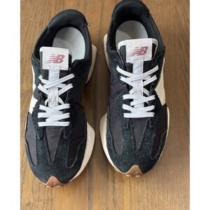 New Balance Unisex 327 Black Running Shoes Sneakers Size M 8 W 9.5